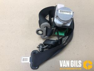 Gebrauchte Sicherheitsgurt links vorne Toyota Yaris II (P9) 1.3 16V VVT-i Preis € 65,00 Margenregelung angeboten von Van Gils Automotive