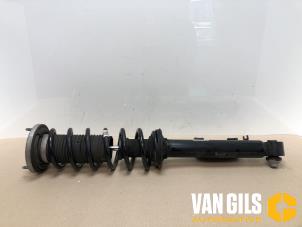 Used Rear shock absorber rod, right BMW 5 serie (G30) 530e iPerformance Price € 349,99 Margin scheme offered by Van Gils Automotive