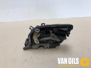 Used Rear door lock mechanism 4-door, left BMW 5 serie (G30) 530e iPerformance Price on request offered by Van Gils Automotive