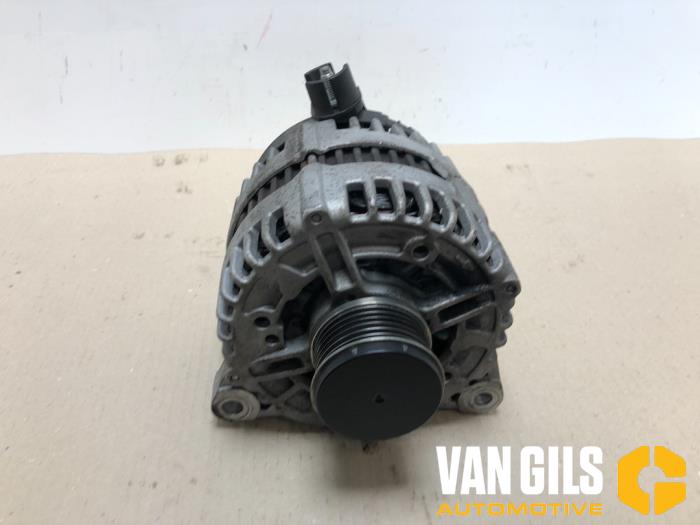 Begagnade Dynamo Landrover Freelander II 2.2 td4 16V Pris på förfrågan erbjuds av Van Gils Automotive