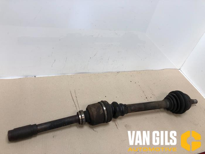 Front drive shaft, right from a Peugeot 307 Break (3E) 1.6 16V 2003