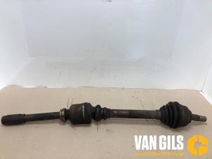 Used Front drive shaft, right Peugeot 307 Break (3E) 1.6 16V Price € 74,99 Margin scheme offered by Van Gils Automotive