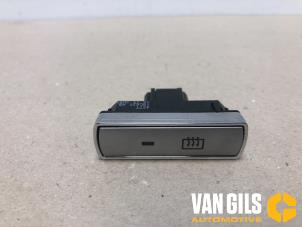 Used Rear window heating switch Ford Mondeo III 1.8 16V Price € 40,00 Margin scheme offered by Van Gils Automotive