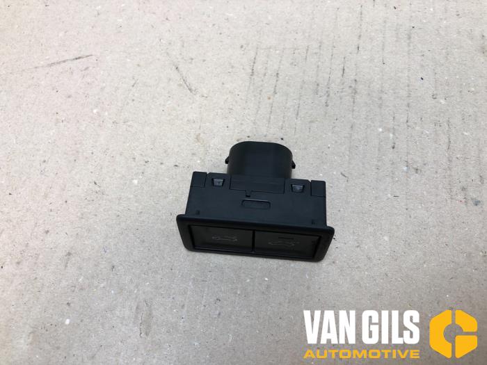 Schalter Heckklappe Volkswagen Tiguan 2.0 TSI 16V 4Motion 