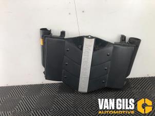 Usagé Boîtier filtre à air Mercedes E (W211) 3.2 E-320 V6 18V Prix € 55,00 Règlement à la marge proposé par Van Gils Automotive
