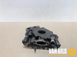 Used Oil pump Citroen Berlingo 1.6 HDi 90 Price on request offered by Van Gils Automotive