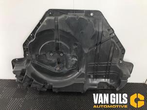 Used Spare wheel holder Renault Grand Scénic III (JZ) 1.4 16V TCe 130 Price on request offered by Van Gils Automotive