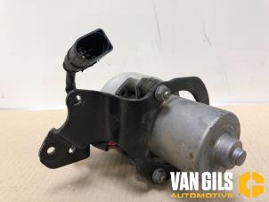 Used Vacuum pump (petrol) Volkswagen Touran (5T1) 1.0 TSI Price € 65,00 Margin scheme offered by Van Gils Automotive