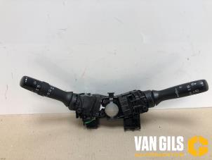 Usados Interruptor combinado columna de dirección Peugeot 108 1.0 12V Precio de solicitud ofrecido por Van Gils Automotive