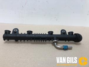 Used Fuel injector nozzle Opel Corsa C (F08/68) 1.2 16V Price € 50,00 Margin scheme offered by Van Gils Automotive
