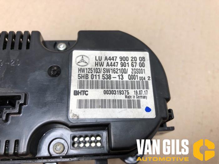 Panel sterowania nagrzewnicy z Mercedes-Benz Vito (447.6) 2.2 114 CDI 16V 2017