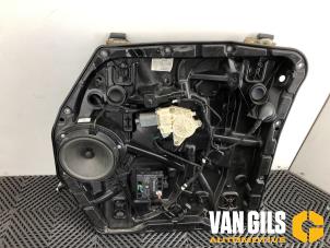 Used Window mechanism 2-door, front right Mercedes Vito (447.6) 2.2 114 CDI 16V Price € 74,99 Margin scheme offered by Van Gils Automotive