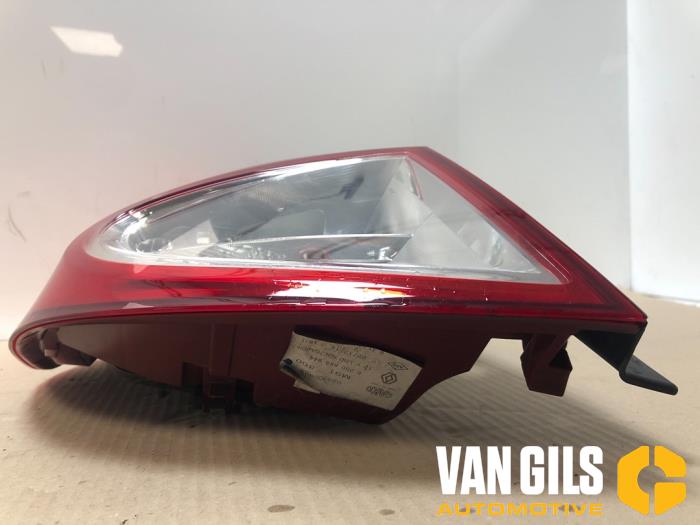 Taillight, left Renault Clio III 1.2 16V Tce - 8200886944 MAKO