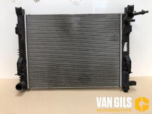 Used Radiator Renault Captur (2R) 0.9 Energy TCE 12V Price on request offered by Van Gils Automotive