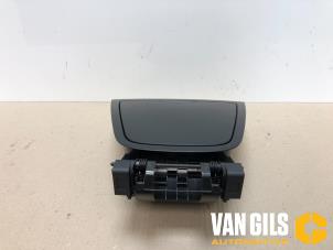 Used Storage compartment Renault Captur (2R) 0.9 Energy TCE 12V Price on request offered by Van Gils Automotive