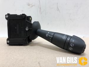 Used Wiper switch Renault Captur (2R) 0.9 Energy TCE 12V Price on request offered by Van Gils Automotive
