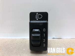 Used AIH headlight switch Opel Tigra 1.6i 16V Price € 30,00 Margin scheme offered by Van Gils Automotive