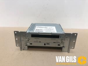 Usados Radio Landrover Freelander II 2.2 td4 16V Precio de solicitud ofrecido por Van Gils Automotive