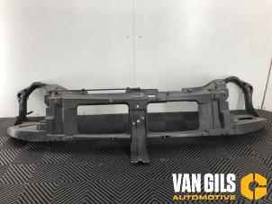 Usagé Panneau avant Renault Master III (FD/HD) 2.5 dCi 120 FAP Prix sur demande proposé par Van Gils Automotive