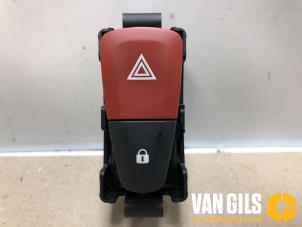 Used Panic lighting switch Renault Scénic III (JZ) 2.0 16V CVT Price on request offered by Van Gils Automotive