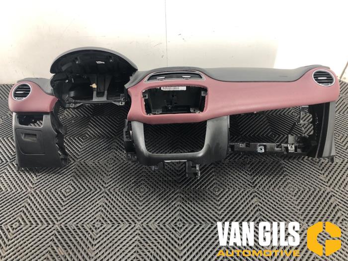 Używane Panel Fiat Punto Evo (199) 1.3 JTD Multijet 85 16V Euro 5 Cena na żądanie oferowane przez Van Gils Automotive