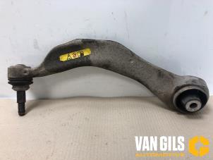 Used Front wishbone, right BMW 5 serie Touring (F11) 535i 24V TwinPower Turbo Price on request offered by Van Gils Automotive