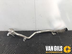 Używane Rurka do napelniania zbiornika paliwa Mercedes B (W247) 2.0 B-200d Cena na żądanie oferowane przez Van Gils Automotive
