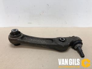 Used Front wishbone, right BMW 5 serie Touring (F11) 535i 24V TwinPower Turbo Price on request offered by Van Gils Automotive