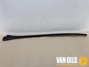 Used Frontscreen frame Mercedes C Estate (S205) C-180 1.6 16V BlueEfficiency Price € 74,99 Margin scheme offered by Van Gils Automotive