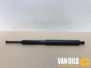 Used Rear gas strut, right BMW 5 serie Touring (F11) 535i 24V TwinPower Turbo Price on request offered by Van Gils Automotive