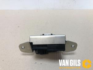 Used Tailgate lock mechanism Mercedes C Estate (S204) 2.5 C-230 V6 24V Price on request offered by Van Gils Automotive