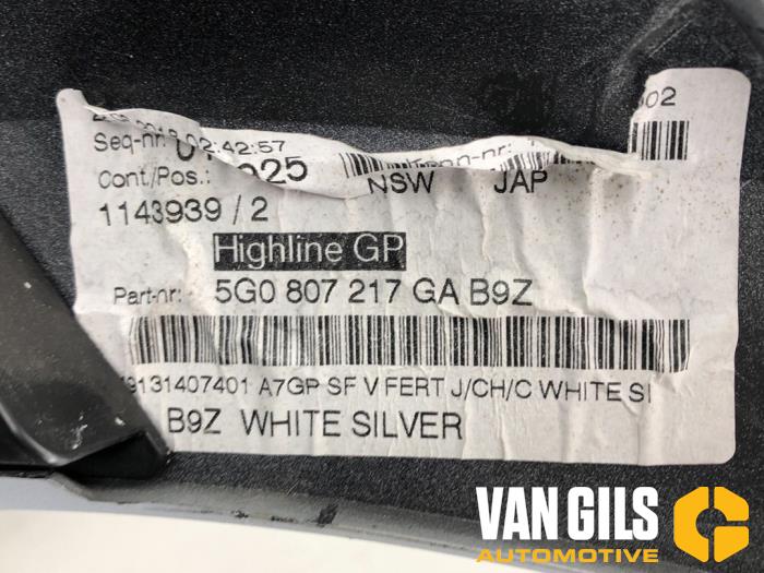 Front bumper Volkswagen Golf VII LB9Z - 5G0807109H