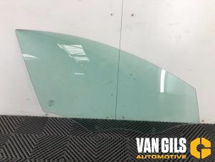 Used Door window 4-door, front right Volvo V60 I (FW/GW) 2.4 D5 20V Autom. Price on request offered by Van Gils Automotive