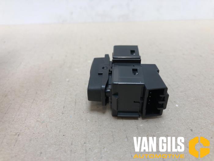Interruptor cierre centralizado de un Volvo V60 I (FW/GW) 2.4 D5 20V Autom. 2014