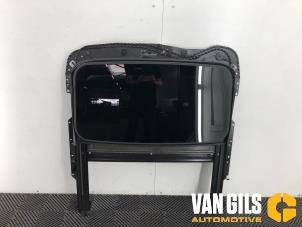 Used Panoramic roof Volvo V60 I (FW/GW) 2.4 D5 20V Autom. Price on request offered by Van Gils Automotive