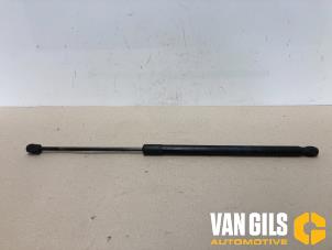 Used Rear gas strut, left Volvo V60 I (FW/GW) 2.4 D5 20V Autom. Price on request offered by Van Gils Automotive