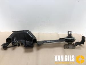 Used Knuckle bracket, rear right Volvo V60 I (FW/GW) 2.4 D5 20V Autom. Price on request offered by Van Gils Automotive