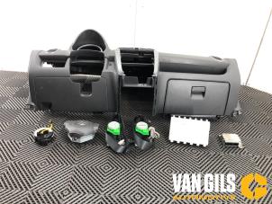 Usados Airbag set + dashboard Suzuki Splash 1.2 16V Precio de solicitud ofrecido por Van Gils Automotive