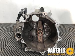 Gebrauchte Getriebe Volkswagen Up! (121) 1.0 12V 75 Preis auf Anfrage angeboten von Van Gils Automotive