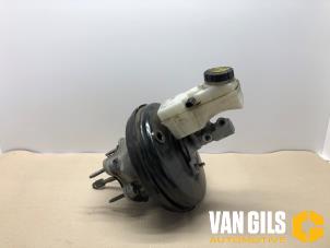 Used Brake servo Renault Clio IV (5R) 1.5 Energy dCi 90 FAP Price on request offered by Van Gils Automotive