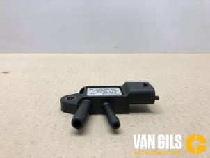 Usados Sensor de filtro de hollín Renault Clio IV (5R) 1.5 Energy dCi 90 FAP Precio de solicitud ofrecido por Van Gils Automotive