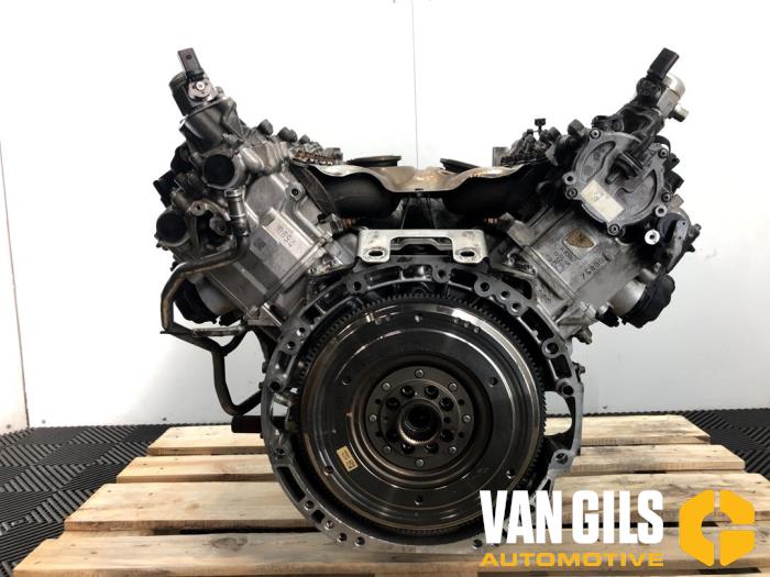 Engine from a Mercedes-AMG E-Klasse AMG (W213) 4.0 E-63 S AMG V8 Turbo 4-Matic+ 2018