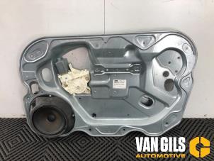 Used Window mechanism 4-door, front right Ford Focus 2 2.0 16V Price € 50,00 Margin scheme offered by Van Gils Automotive