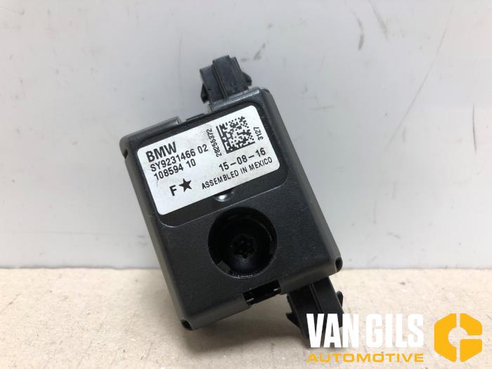 Używane Antena BMW 3 serie (F30) 330e Cena € 19,99 Procedura marży oferowane przez Van Gils Automotive
