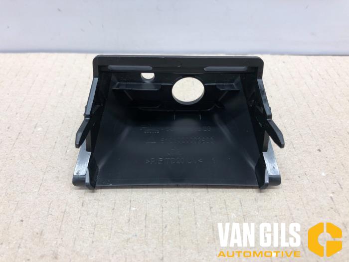 Cover, miscellaneous Opel Astra L 1.2 Turbo 100 12V - 9840194680