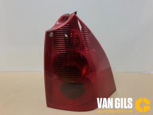 Usados Luz trasera derecha Peugeot 307 SW (3H) 1.6 16V Precio de solicitud ofrecido por Van Gils Automotive