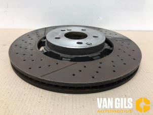 Used Rear brake disc Mercedes E-Klasse AMG (W213) 4.0 E-63 S AMG V8 Turbo 4-Matic+ Price on request offered by Van Gils Automotive