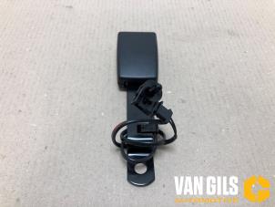 New Front seatbelt buckle, right Volkswagen Transporter T6 2.0 TDI 150 4Motion Price € 92,49 Inclusive VAT offered by Van Gils Automotive