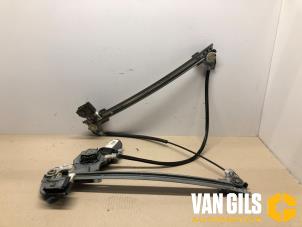 Used Window mechanism 4-door, front right Rover 75 Tourer 2.0 CDTi 16V Price on request offered by Van Gils Automotive