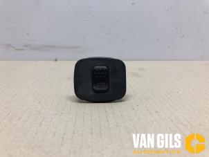 Used Electric window switch Alfa Romeo GTV (916) 1.8 16V Twin Spark Price on request offered by Van Gils Automotive